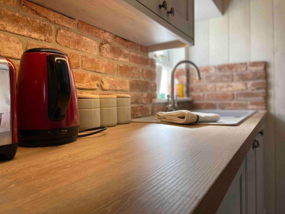 Vila Couples Getaway, With Mountain Views/Dog Friendly Crickhowell Exteriér fotografie