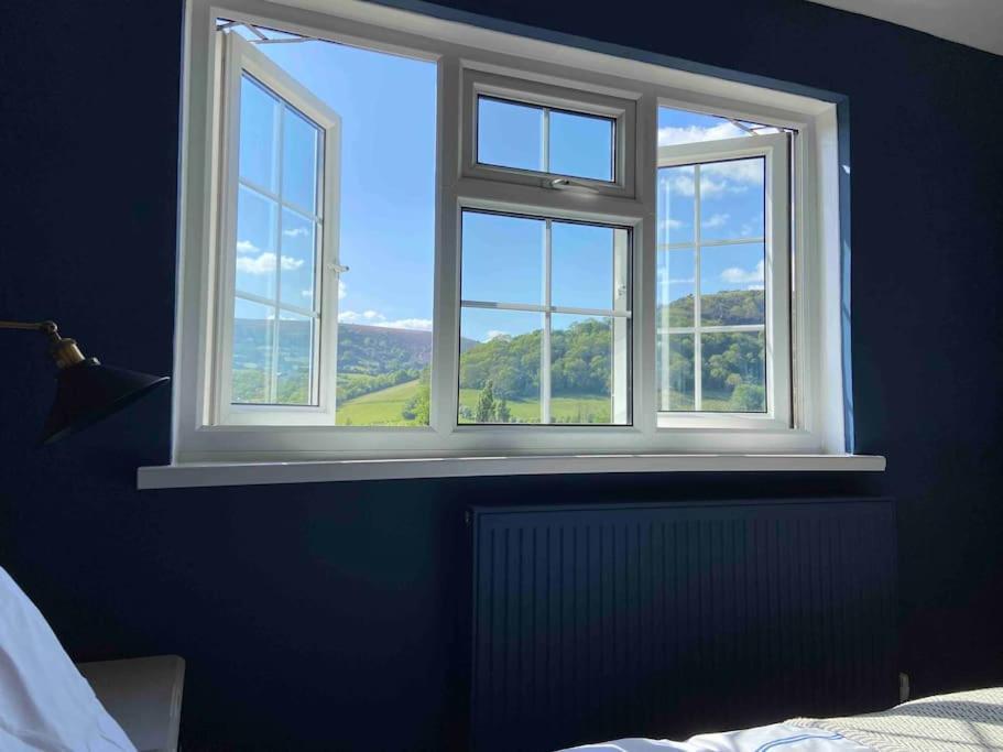 Vila Couples Getaway, With Mountain Views/Dog Friendly Crickhowell Exteriér fotografie